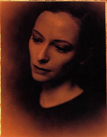 mujer dos.-228811.-foto por Douglas Brothers.-1994.-Stephen Trother Fine Arts.-phosogrape artnet