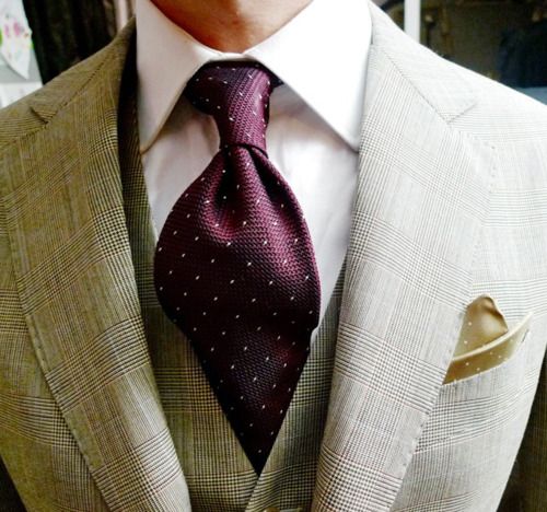 corbatas- mui- alsalirdelaoficina com